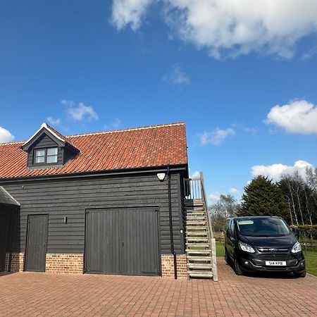 The Old Piggery, Cart Lodge In Newbourne Exterior photo