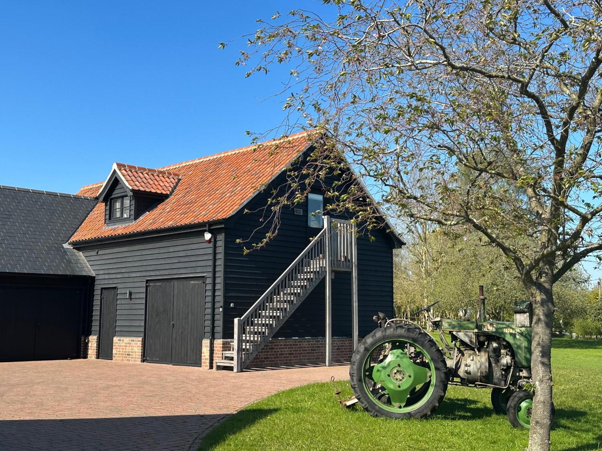 The Old Piggery, Cart Lodge In Newbourne Exterior photo